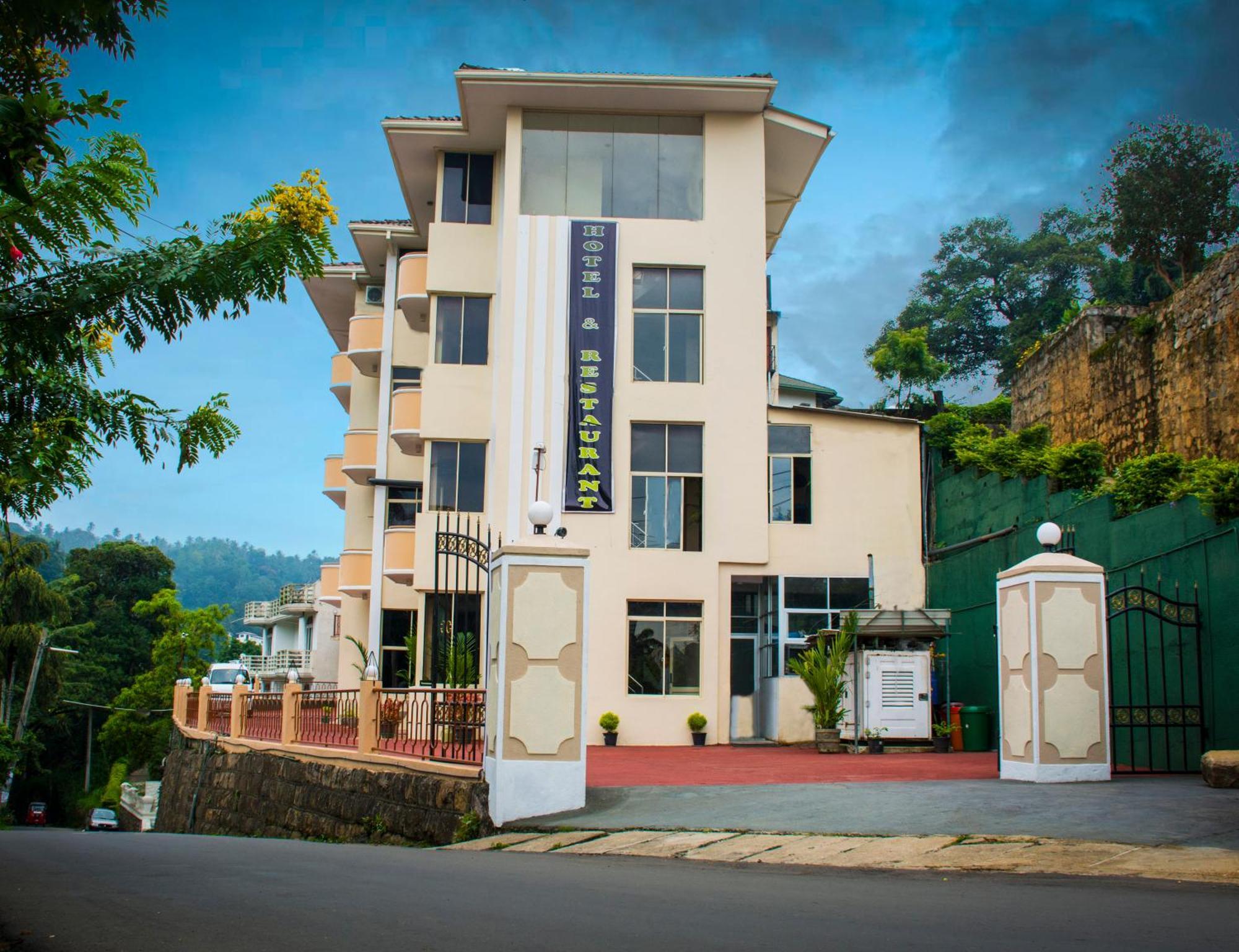 Hotel Lakefield Канди Экстерьер фото